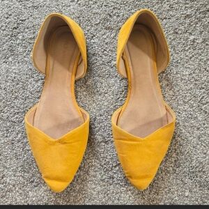 Old Navy Mustard Yellow Women's Flats